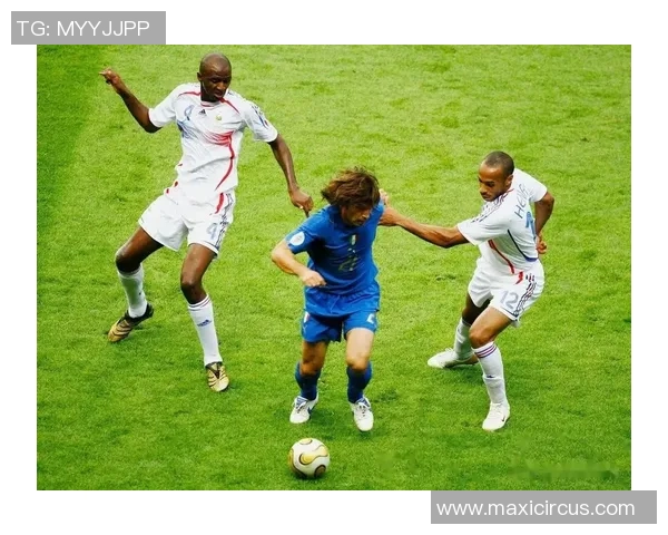 5号球服足球巨星的传奇故事与辉煌成就揭秘 5号球服足球巨星的传奇故事与辉煌成就揭秘